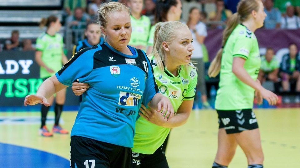 WP SportoweFakty / Artur Chyła / Na zdjęciu z prawej: Paulina Tracz