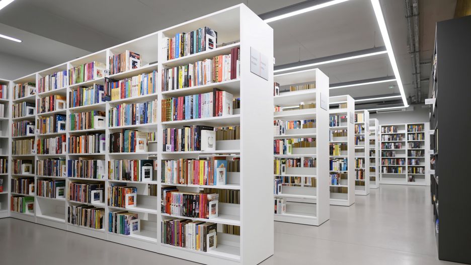Wrocław. Powolny powrót do normalności. Miasto ponownie otwiera miejskie biblioteki