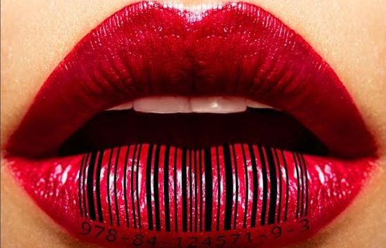 Piotr Krysiak szykuje kontynuację filmu „Dziewczyny z Dubaju”. Będzie też serial