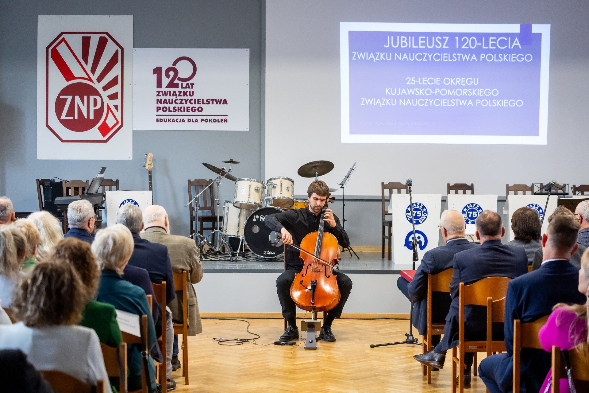 Wydarzenie uświetnił swoim występem wiolonczelista Antoni Majewski, urodzony w Bydgoszczy wiolonczelista, laureat prestiżowych konkursów muzycznych