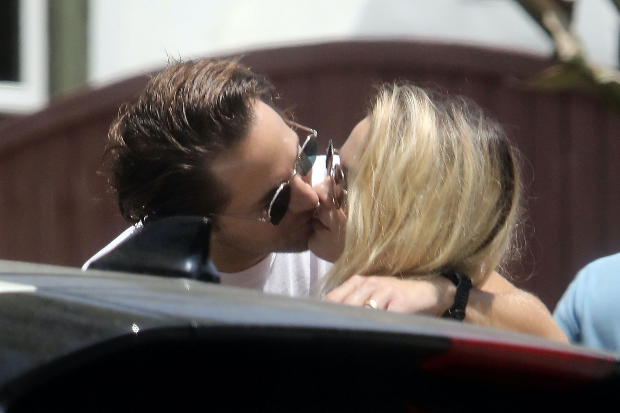 Margot Robbie i Tom Ackerley