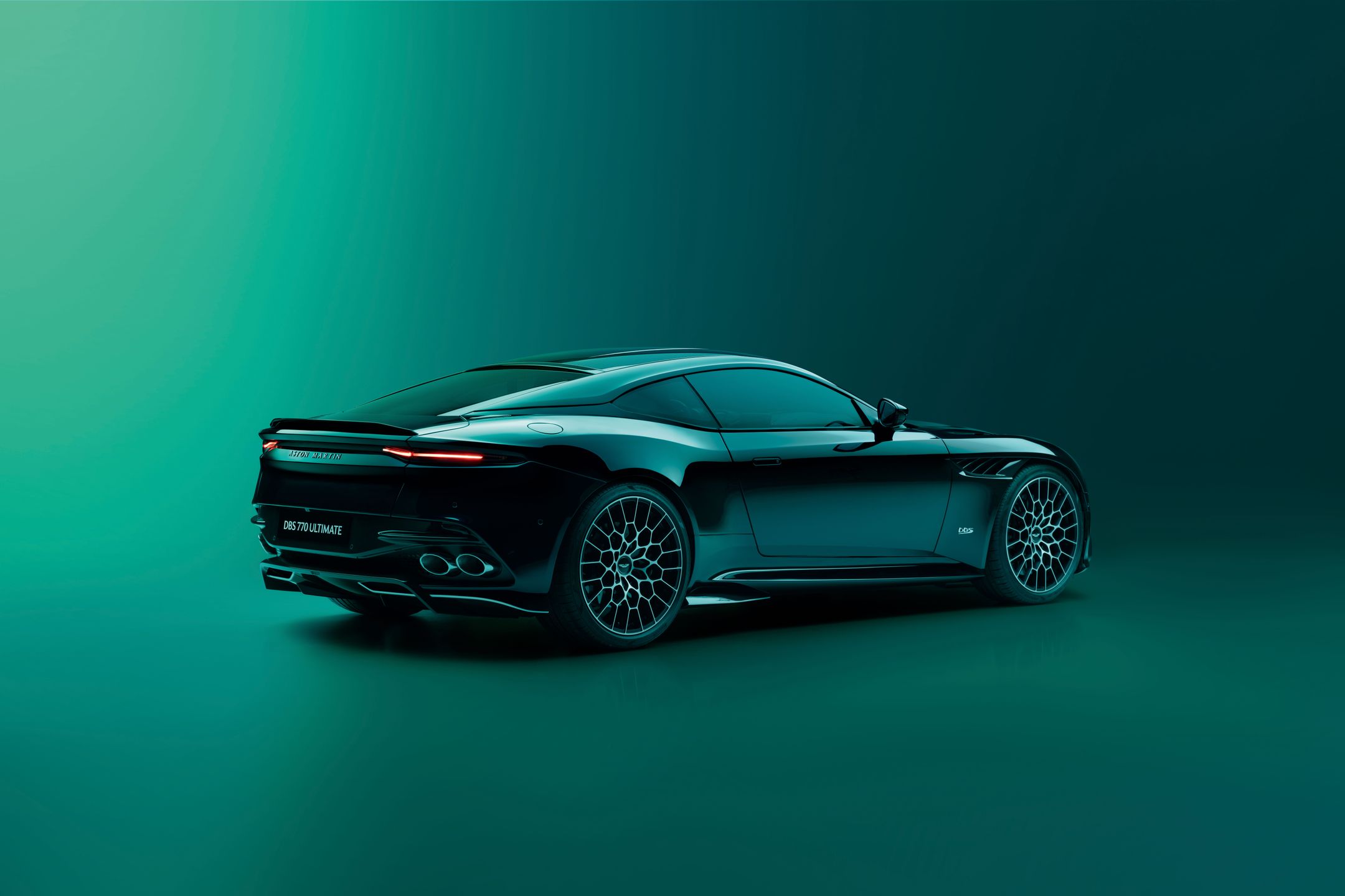 Aston Martin DBS 770 Ultimate