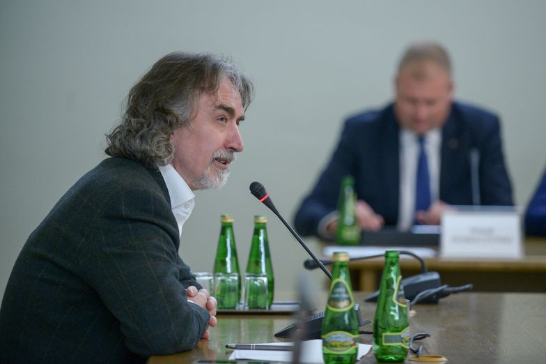 Od kogo sztab Kaczyńskiego wynajmował samolot? Niespodziewany wątek w pracy komisji śledczej