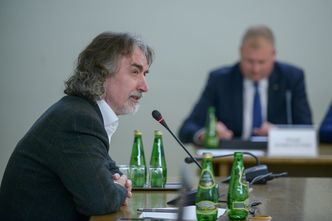 Od kogo sztab Kaczyńskiego wynajmował samolot? Niespodziewany wątek w pracy komisji śledczej