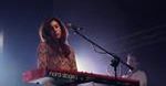 ''Bleed for This'': Julia Holter komponuje dla Milesa Tellera