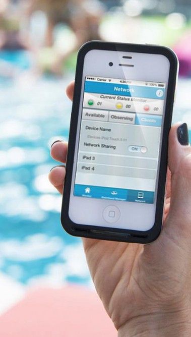 iSwimband - ratownik na ręku. Opaska zapewni bezpieczne wakacje 2