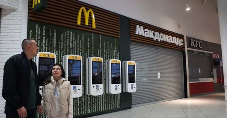 Rosjanie znów zjedzą "big maca". Tak chcą przechytrzyć Zachód