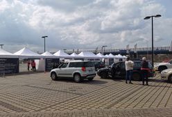 Wrocław. Największy w Polsce samochodowy punkt szczepień. Przyjmie kilka tysięcy osób dziennie