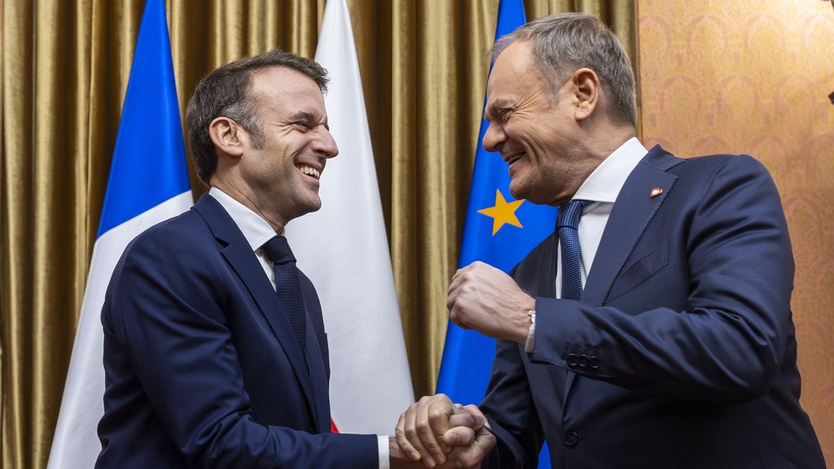 Prezydent Francji Emmanel Macron i premier Donald Tusk