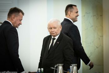 Republika szarżuje. W PiS mają już tego dość, ale nic nie mogą zrobić