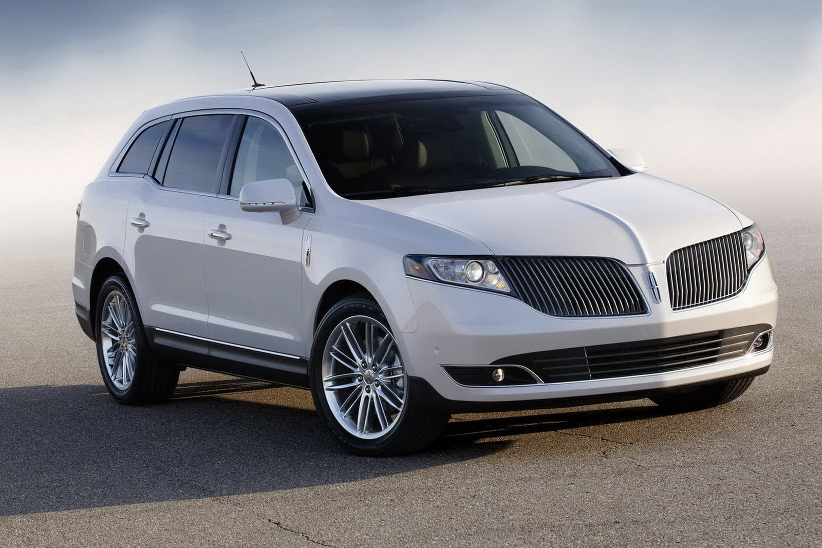 Lincoln MKT