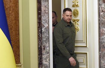 Jermak apeluje o "pełną gospodarczą blokadę Rosji"