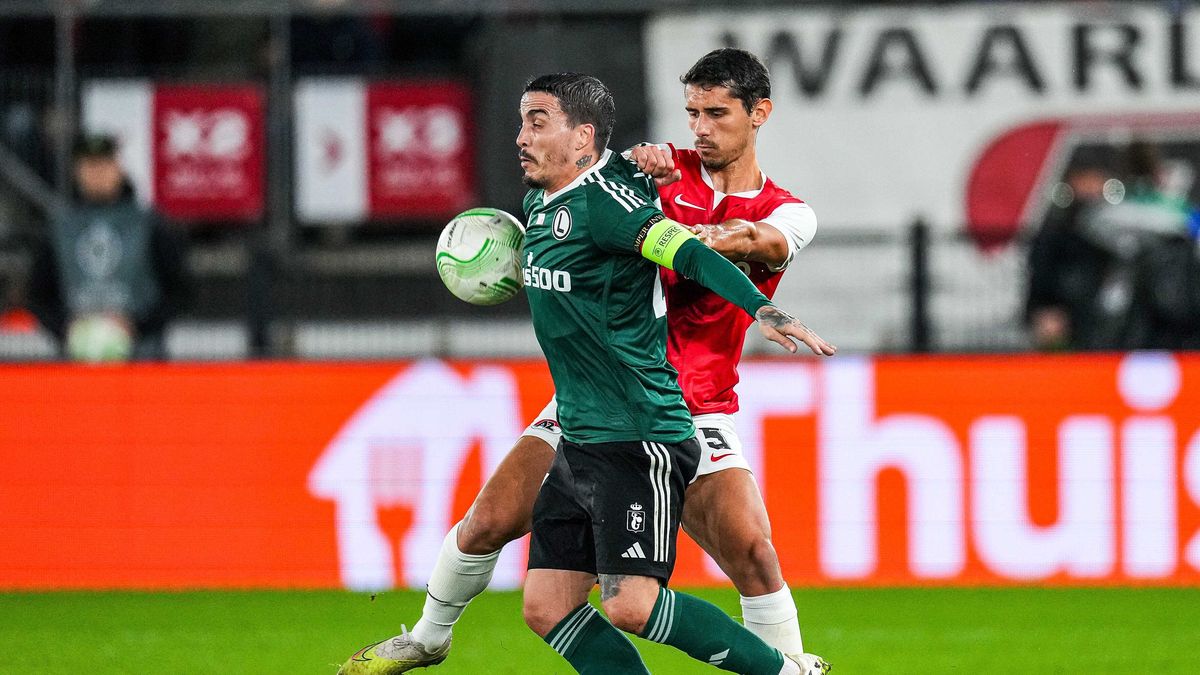 PAP/EPA / PAP/EPA/Ed van de Pol / Mecz Ligi Konferencji Europy AZ Alkmaar - Legia Warszawa