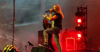 Dream Theater rozkręcił publikę w Sopocie. Energiczny koncert w Operze Leśnej
