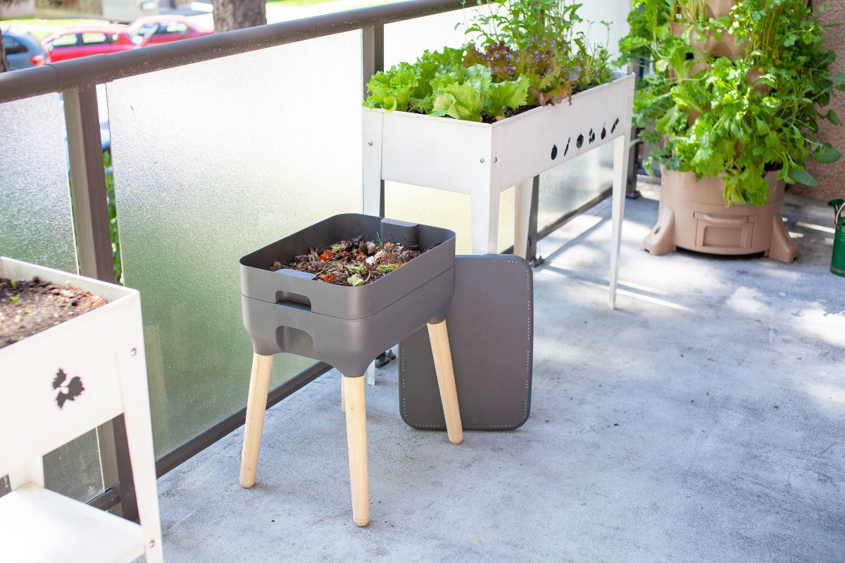 Kompost w bloku możesz przechowywać na balkonie