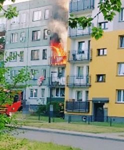 Mysłowice. 11 zastępów straży pożarnej gasiło pożar w bloku