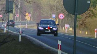 Szubin: Jechała 111 km/h poza obszarem zabudowanym. Straciła prawo jazdy, dostała słony mandat i punkty karne