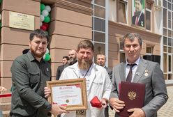 To brzmi jak żart. Kuriozalne odznaczenie dla Ramzana Kadyrowa