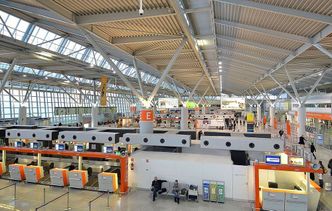 Milczarski: Lotnisko Chopina jest źle zbudowane. Jego przepustowość zbliża się do kresu