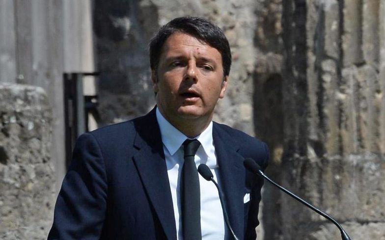 Wypadek łodzi z imigrantami. Premier Włoch prosi o nadzwyczajny szczyt UE