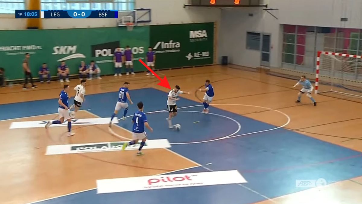 Zdjęcie okładkowe artykułu: YouTube / Futsal Ekstraklasa / Legia pokonała faworyta