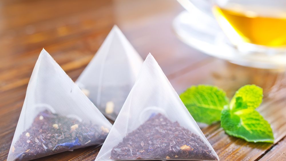 Herbata instant bez dodatku cukru, przygotowana z wodą