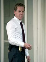 Kiefer Sutherland skorumpowanym senatorem Rzymu