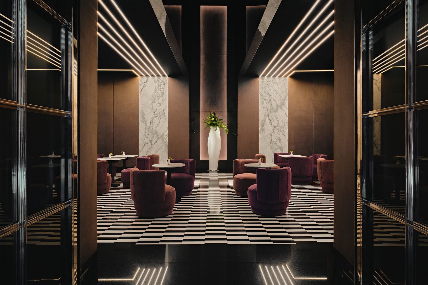 Hotel Blow Up Hall wyróżniony przez "Time"