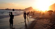 Wybierasz się na plażę? Sprawdź, jakie rzeczy warto zabrać