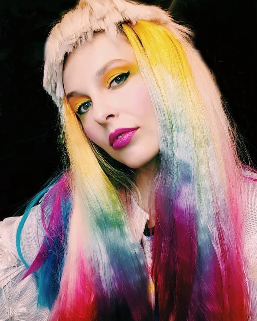 Ramona Rey - Gwiazdy wspierają LGBT+