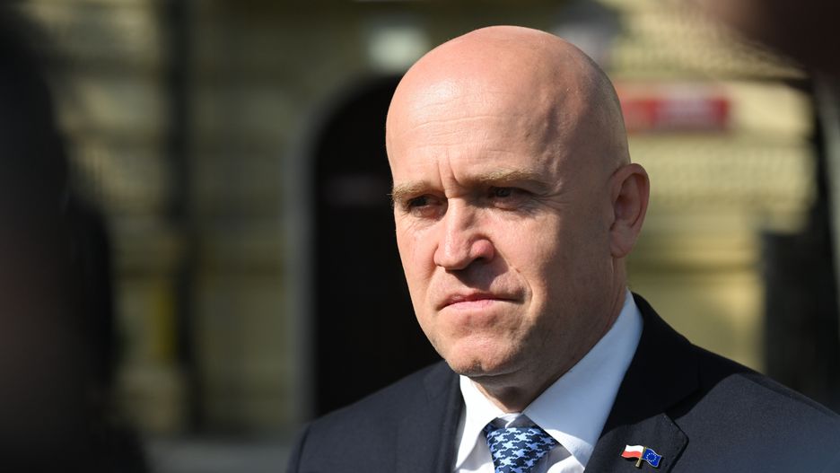 Groźny wypadek wiceministra sprawiedliwości. Trafił do szpitala
