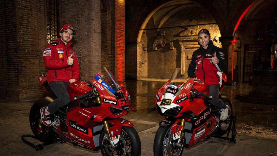 Ducati Panigale V4 Bagnaia i Bautista