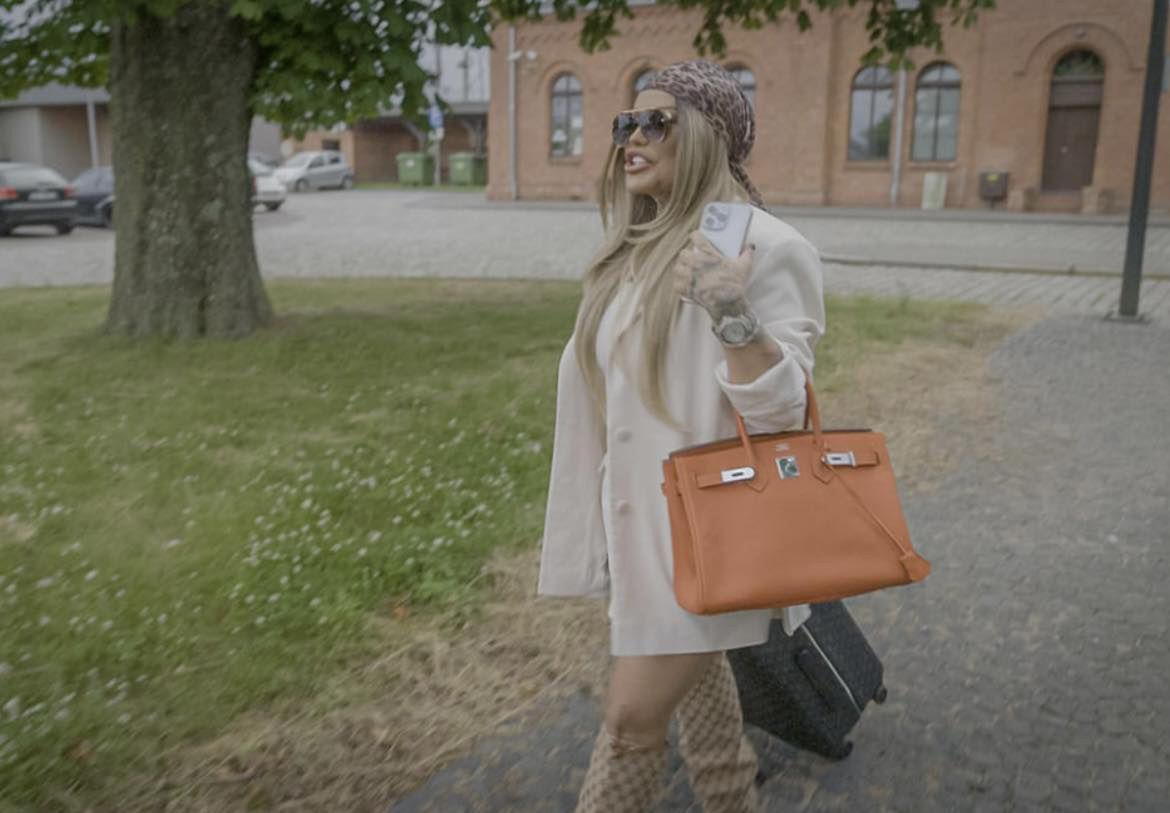 Tiktoker sugeruje, że Laluna Unique handluje PODRÓBKAMI torebek Hermes Birkin