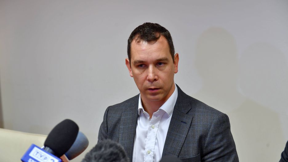 Koronawirus. Prof. Miłosz Parczewski o śmierci Krzysztofa Krawczyka: to się zdarza i będzie się zdarzać