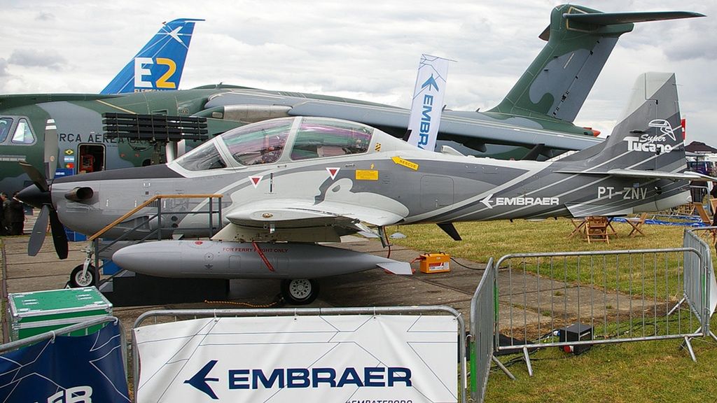 A-29 jest produkowany przez brazylijską firmę Embraer