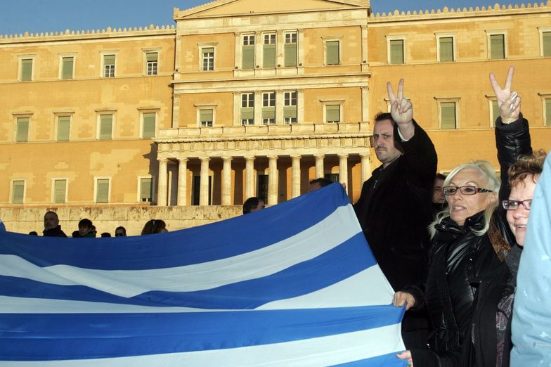Pomoc dla Grecji "niespotykana i upokarzająca"