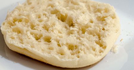 Muffiny angielskie bez dodatku propionianiu wapnia (wzbogacone, na zakwasie)
