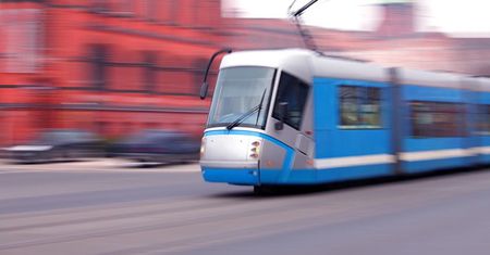 Kolejne problemy wrocławskich biletomatów: straszą zastrzeżeniem karty