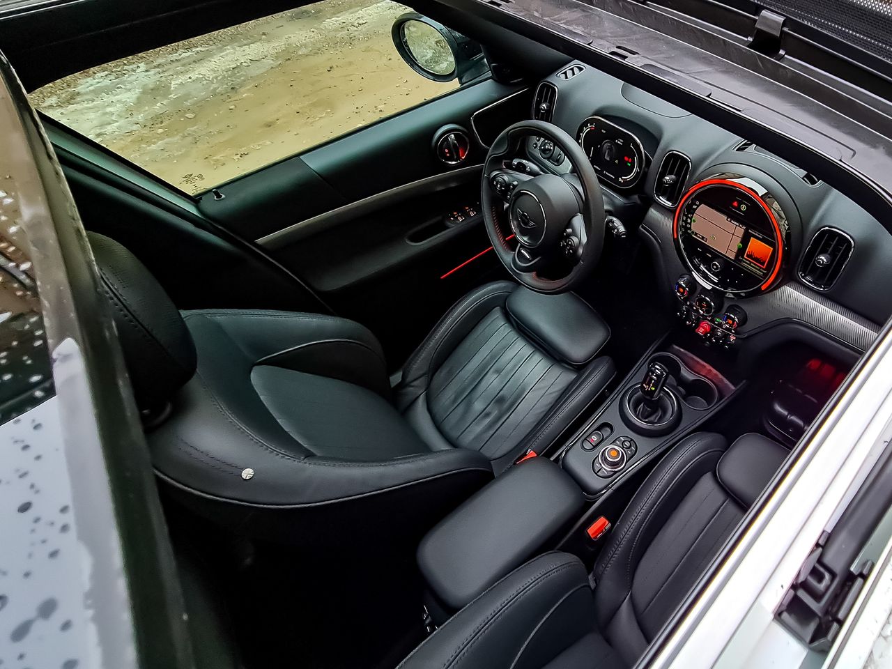 MINI Countryman Cooper S: System info-rozrywki, audio Harman Kardon i usługi łączności