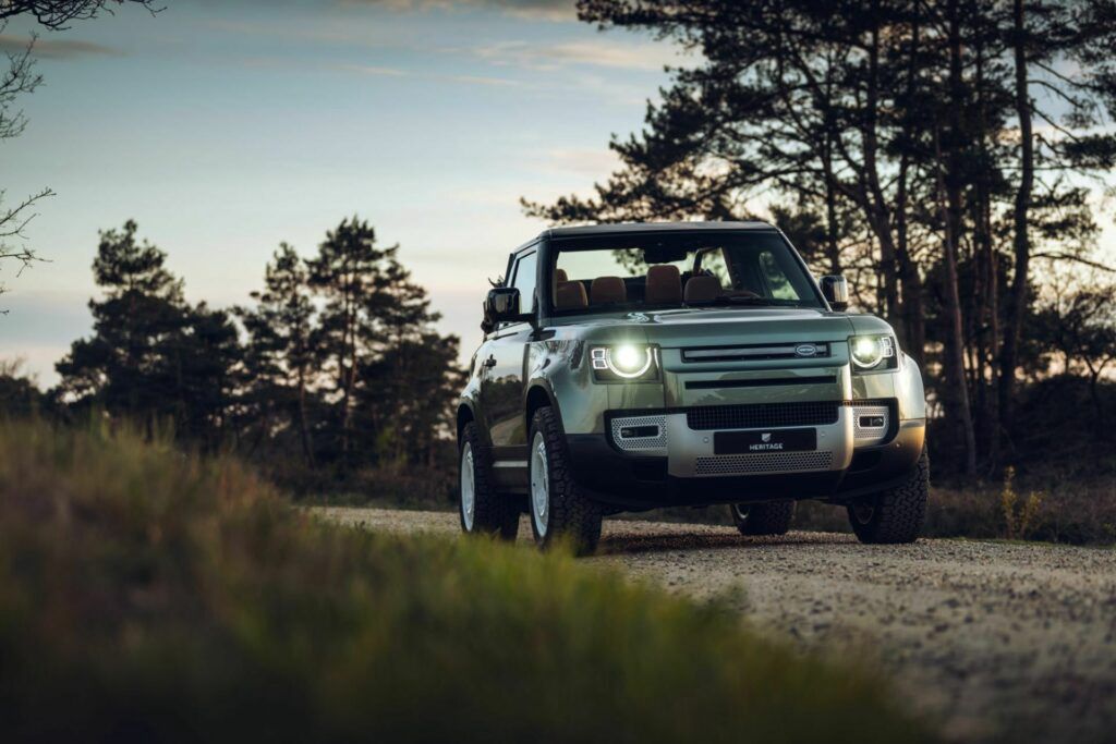 Land Rover Defender 90 Valiance Convertible 