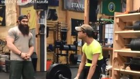 "Mam nowego bohatera". Schwarzenegger pod wrażeniem wyczynu sportowca z porażeniem mózgowym