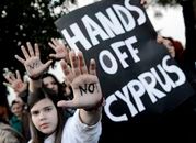 Rosyjskie pieniądze opuszczą Cypr, jak tylko otworzą banki