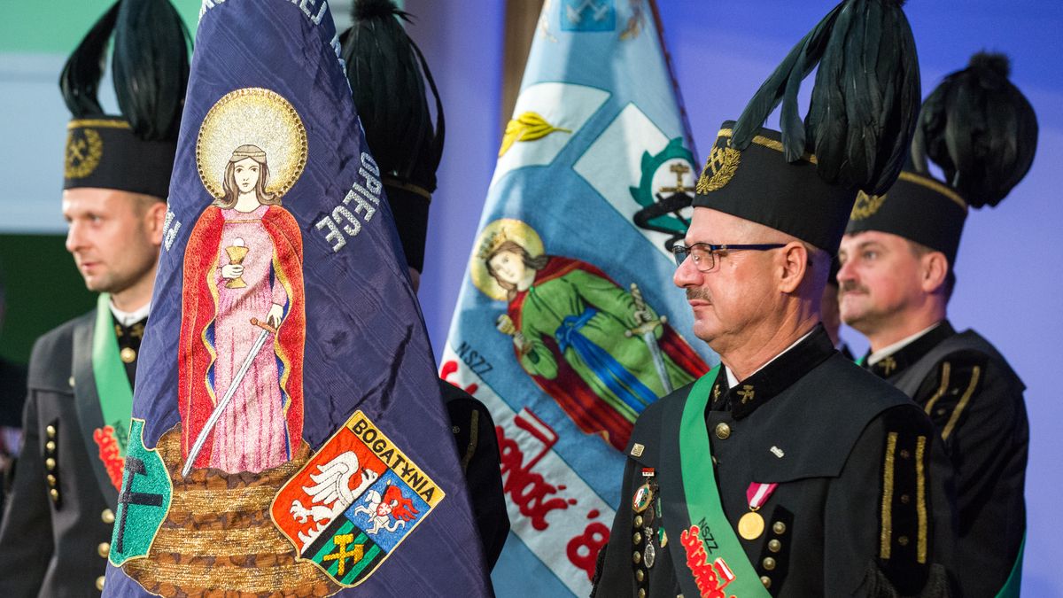 BOGATYNIA, POLAND - 2019/11/30: Miners with guidons take part during the the occasion of Miner's Day "Barborka 2019" at the Turow Coal Mine in Bogatynia. (Photo by Karol Serewis/SOPA Images/LightRocket via Getty Images)