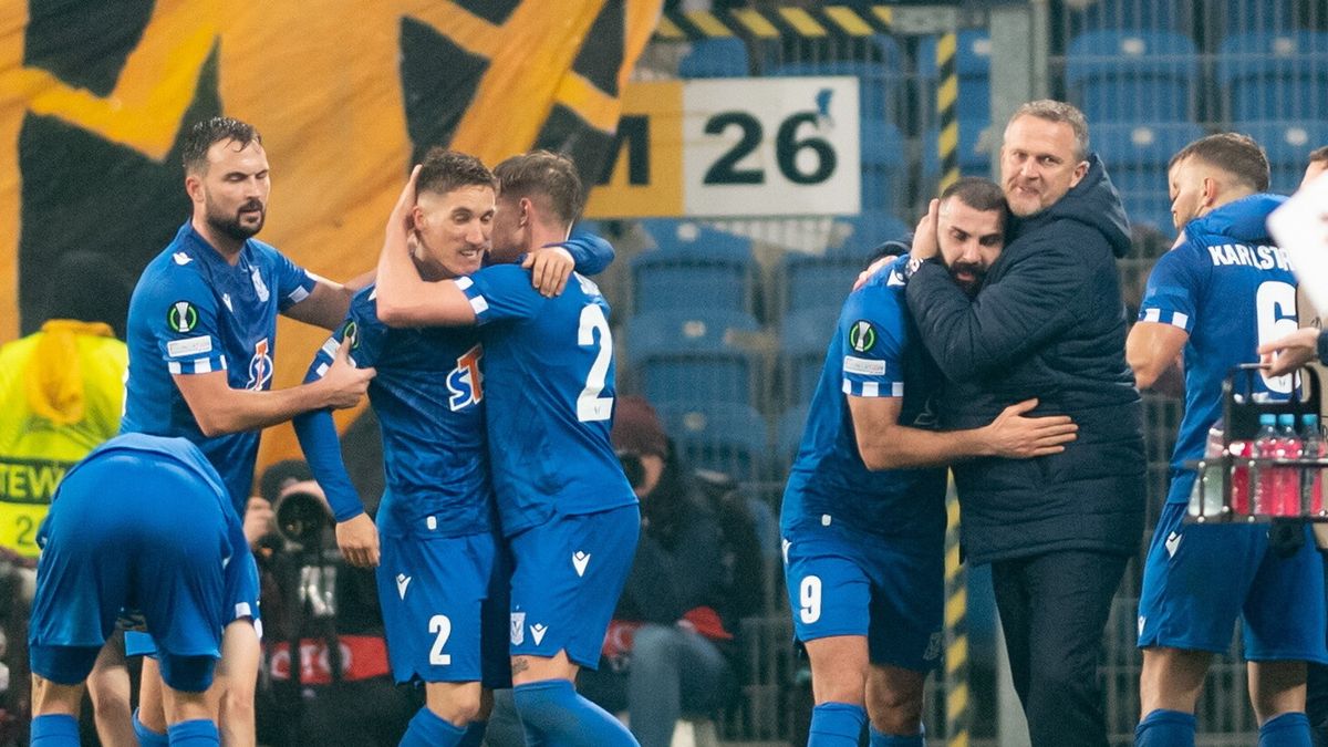 PAP / Jakub Kaczmarczyk / Na zdjęciu: zespół Lecha Poznań