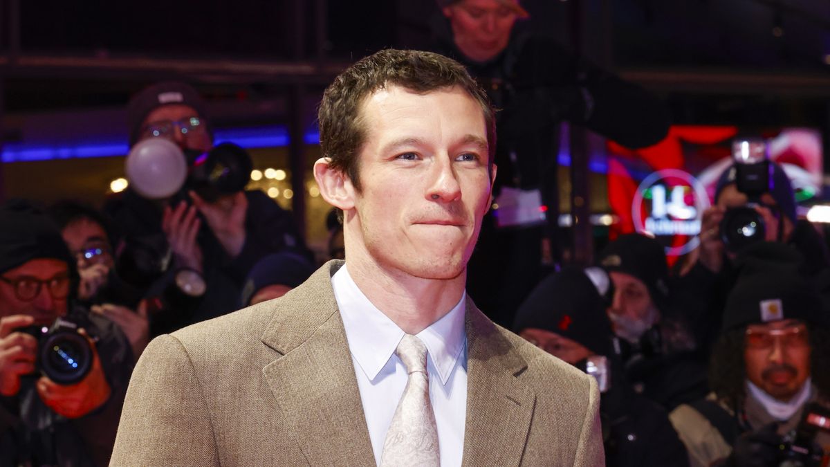 Callum Turner został zapytany o rolę Bonda