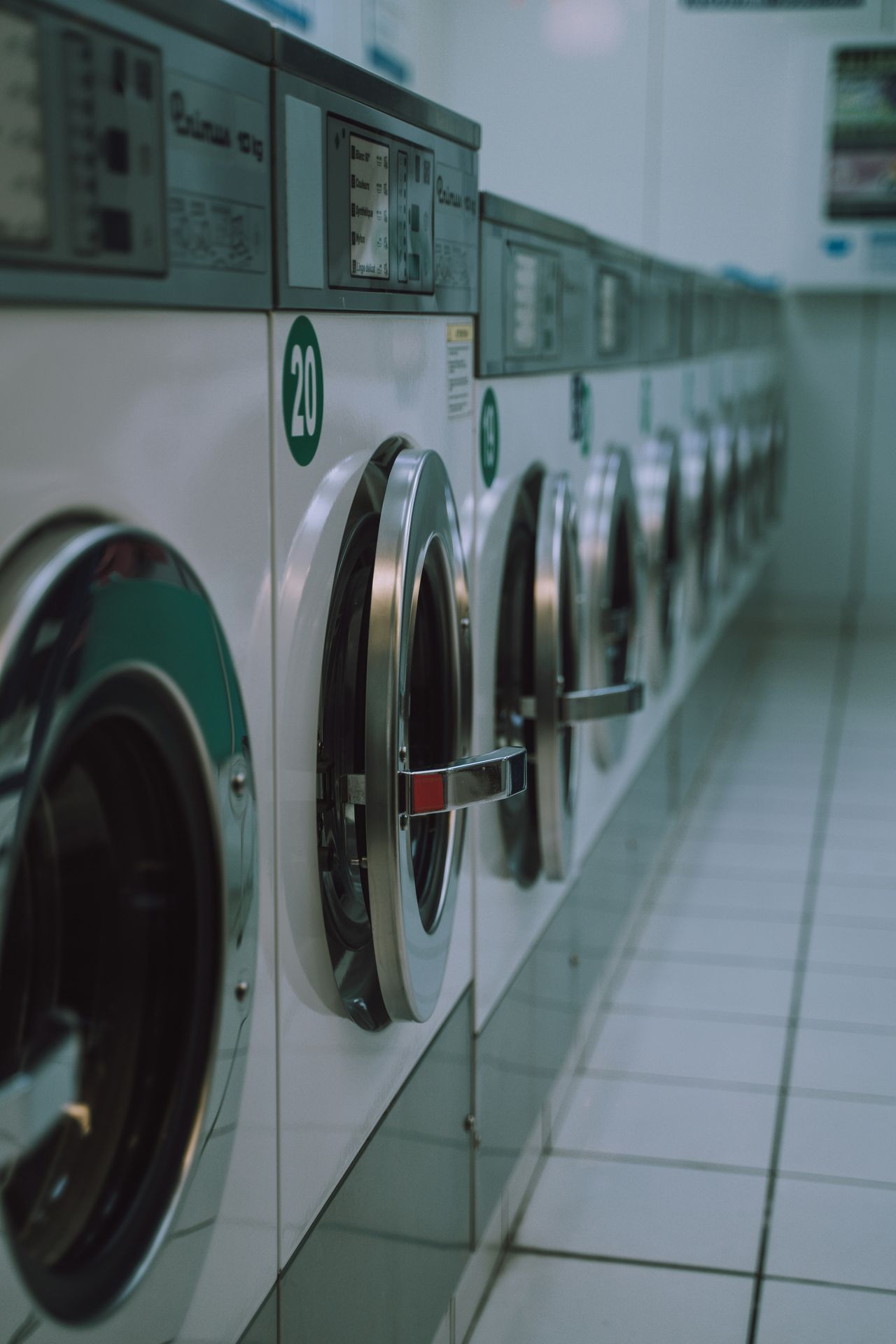 Two students expose major flaw in internet-connected washing machines