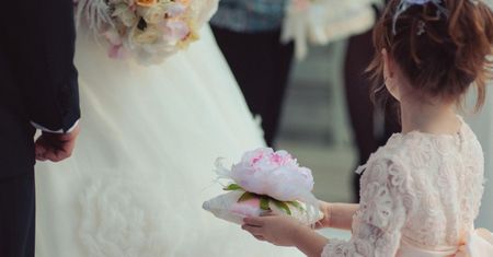 Zaproszenia na wesela rozdane. Tylko przyjdźcie bez dzieci