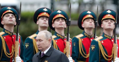 Przegrają jak ZSRR? Gen. Bieniek mówi jasno