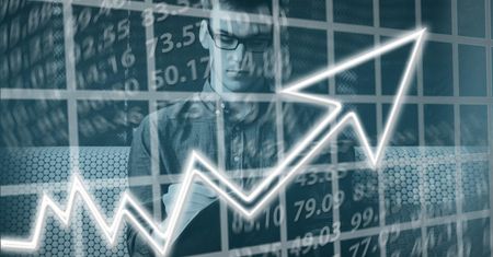 Ranking najtańszych kredytów październikowych na 15 tys. zł na dowolny cel – oto zwycięzcy!