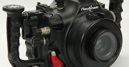 Nauticam - podwodna osłona na Canona 550D
